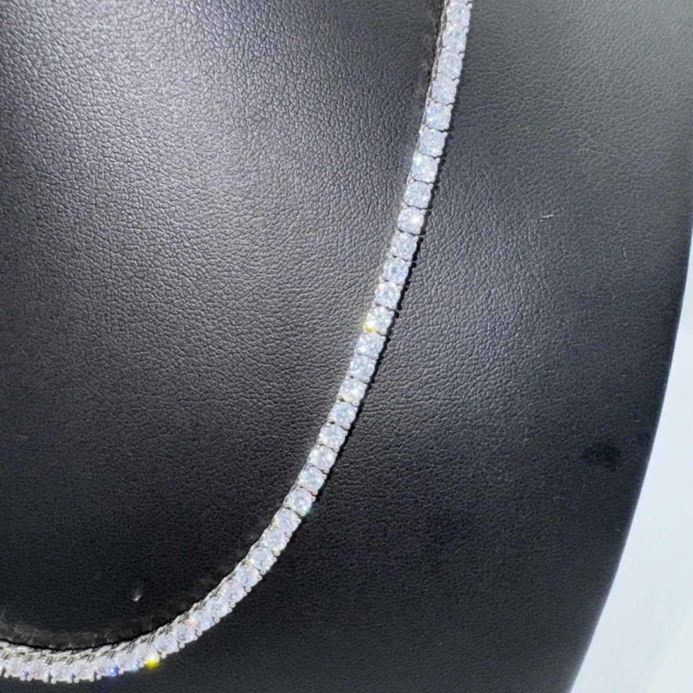 18k 24ct Tennis Necklace - Picture 7 of 9